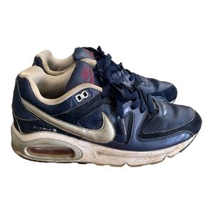 Nike air boy’s sneakers size 7